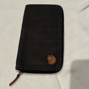 Wallet